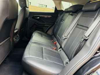 LAND ROVER RANGE ROVER EVOQUE P300 MHEV SE SUV 5dr Petrol Auto 4WD Euro 6 (s/s) (300 ps)