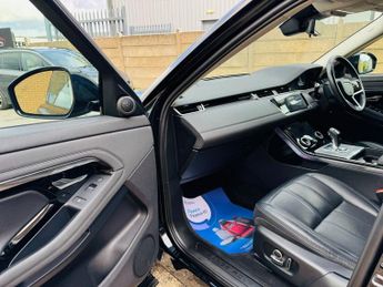 LAND ROVER RANGE ROVER EVOQUE Land Rover Range Rover Evoque 2.0 P200 MHEV SE SUV 5dr Petrol Au