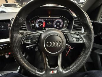 AUDI A1 1.0 TFSI 30 S line Sportback 5dr Petrol S Tronic Euro 6 (s/s) (1