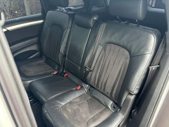 AUDI Q7 3.0 TDI V6 S line SUV 5dr Diesel Tiptronic quattro Euro 5 (s/s) 