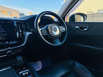 VOLVO XC60 2.0h T6 Recharge 11.6kWh Inscription Expression SUV 5dr Petrol P