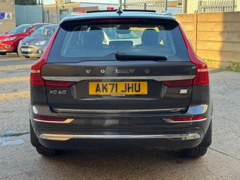 VOLVO XC60 2.0h T6 Recharge 11.6kWh Inscription Expression SUV 5dr Petrol P