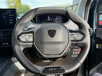 PEUGEOT e-Rifter 52kWh GT Standard MPV 5dr Electric Auto (7.4kW Charger) (136 ps)