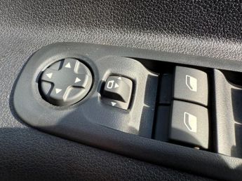 PEUGEOT e-Rifter 52kWh GT Standard MPV 5dr Electric Auto (7.4kW Charger) (136 ps)