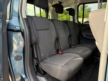 PEUGEOT e-Rifter 52kWh GT Standard MPV 5dr Electric Auto (7.4kW Charger) (136 ps)