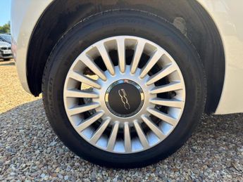 FIAT 500 1.2 Lounge Hatchback 3dr Petrol Dualogic Euro 4 (69 bhp)