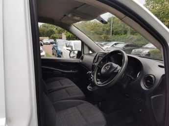 MERCEDES-BENZ VITO 1.6 111 CDI Panel Van 6dr Diesel Manual FWD L2 Euro 6 (114 ps)