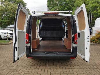 MERCEDES-BENZ VITO 1.6 111 CDI Panel Van 6dr Diesel Manual FWD L2 Euro 6 (114 ps)