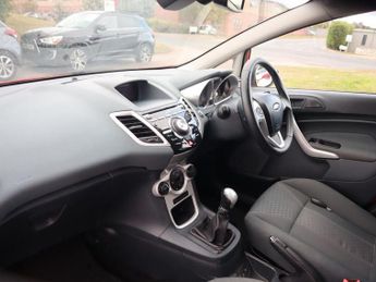 FORD FIESTA 1.6 Titanium Hatchback 5dr Petrol Manual (134 g/km, 118 bhp)