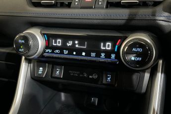TOYOTA RAV4 2.5 VVT-h Dynamic SUV 5dr Petrol Hybrid CVT 4WD Euro 6 (s/s) (22