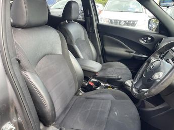 NISSAN JUKE 1.6 N-Connecta SUV 5dr Petrol XTRON Euro 6 (117 ps)