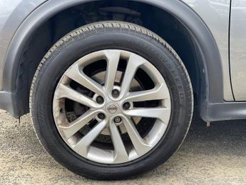 NISSAN JUKE 1.6 N-Connecta SUV 5dr Petrol XTRON Euro 6 (117 ps)