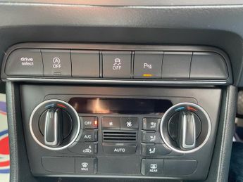 AUDI Q3 2.0 TDI S line Plus SUV 5dr Diesel S Tronic quattro Euro 6 (s/s)