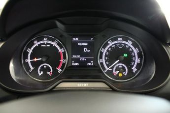 SKODA OCTAVIA 1.5 TSI ACT SE Estate 5dr Petrol DSG Euro 6 (s/s) (150 ps)