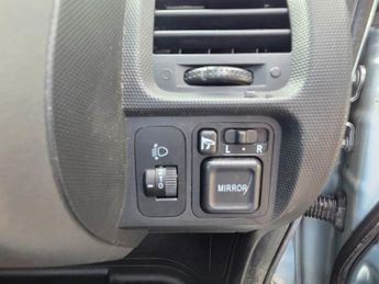 HONDA JAZZ 1.4 i-DSI SE Hatchback 5dr Petrol Manual (137 g/km, 82 bhp)