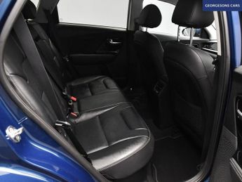 KIA NIRO 1.6 GDi 3 SUV 5dr Petrol Hybrid DCT Euro 6 (s/s) (139 bhp)