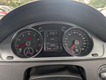 VOLKSWAGEN CC 1.8 TSI BlueMotion Tech Moda Saloon 4dr Petrol DSG Euro 5 (s/s) 