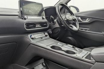 HYUNDAI KONA 64kWh Premium SUV 5dr Electric Auto (10.5kW Charger) (204 ps)
