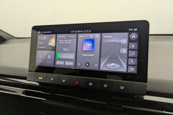 MG Mg4 64kWh Trophy Long Range Hatchback 5dr Electric Auto (203 ps)