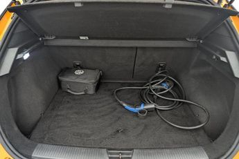 MG Mg4 64kWh Trophy Long Range Hatchback 5dr Electric Auto (203 ps)