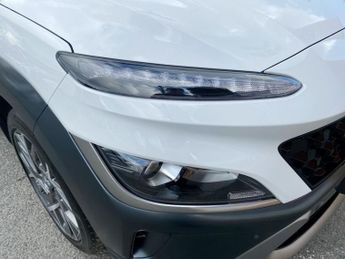 HYUNDAI KONA 1.6 h-GDi Premium SUV 5dr Petrol Hybrid DCT Euro 6 (s/s) (141 ps