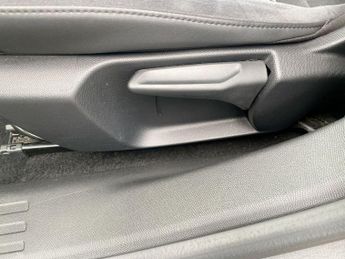 CITROEN C4 1.5 BlueHDi Shine Plus Hatchback 5dr Diesel EAT8 Euro 6 (s/s) (1