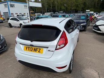 FORD FIESTA 1.6 Titanium Hatchback 5dr Petrol Powershift Euro 5 (105 ps)