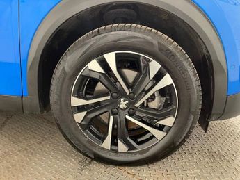 PEUGEOT E-2008 50kWh GT SUV 5dr Electric Auto (136 ps)