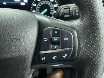 FORD FOCUS 1.0T EcoBoost MHEV ST-Line Edition Hatchback 5dr Petrol Manual E