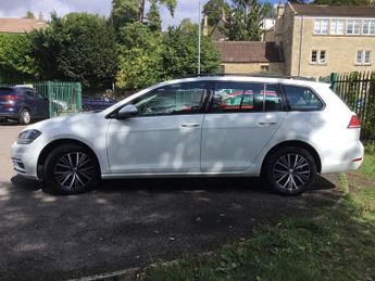 VOLKSWAGEN GOLF 1.0 TSI SE Nav Estate 5dr Petrol Manual Euro 6 (s/s) (115 ps)