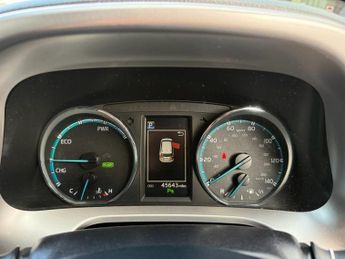 TOYOTA RAV4 2.5 VVT-h Icon Tech SUV 5dr Petrol Hybrid CVT Euro 6 (s/s) (197