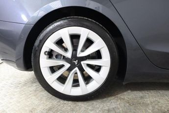 TESLA Model 3 (Dual Motor) Long Range Auto 4WDE 4dr