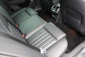 SKODA SUPERB 2.0 TDI SE L Executive Hatchback 5dr Diesel DSG 4WD Euro 6 (s/s)