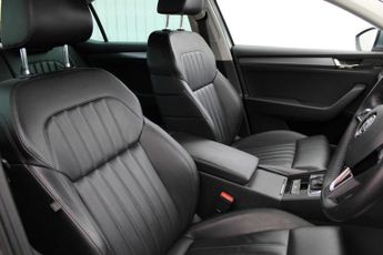 SKODA SUPERB 2.0 TDI SE L Executive Hatchback 5dr Diesel DSG 4WD Euro 6 (s/s)