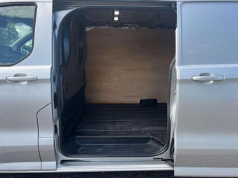FORD TRANSIT CUSTOM Transit Custom 320 Limited EV 5dr