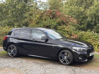 BMW 1 SERIES 1.5 118i GPF M Sport Shadow Edition Hatchback 5dr Petrol Auto Eu