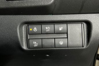 NISSAN LEAF 40kWh Tekna Hatchback 5dr Electric Auto (150 ps) 1 Owner / Low M