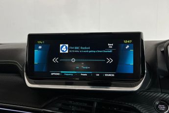 PEUGEOT E-2008 50kWh GT Premium SUV 5dr Electric Auto (136 ps)