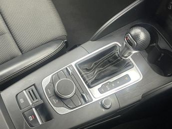 AUDI A3 2.0 TDI S line Sportback 5dr Diesel S Tronic quattro Euro 6 (s/s