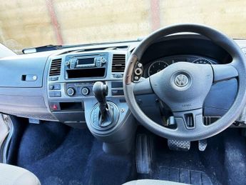VOLKSWAGEN TRANSPORTER 4 Seat Auto Driver Transfer Wheelchair Accessible Disabled Acces