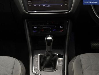 VOLKSWAGEN TIGUAN 1.5 TSI Life SUV 5dr Petrol DSG Euro 6 (s/s) (150 ps)