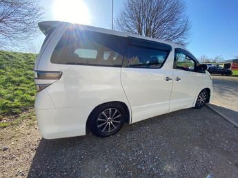 TOYOTA VELLFIRE ANH20 Auto 2360cc Petrol 8 seat