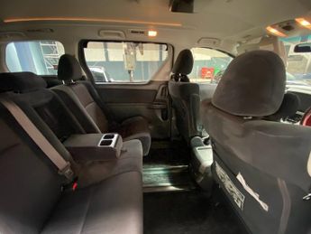 TOYOTA VELLFIRE 0l