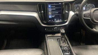 VOLVO XC60 2.0 D4 Momentum SUV 5dr Diesel Auto AWD Euro 6 (s/s) (190 ps)