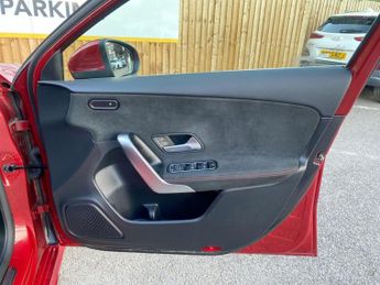 MERCEDES-BENZ A CLASS 1.3 A200 AMG Line Hatchback 5dr Petrol 7G-DCT Euro 6 (s/s) (163 