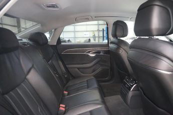 AUDI A8 3.0 TDI V6 50 Saloon 4dr Diesel Tiptronic quattro Euro 6 (s/s) (