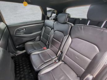KIA CARENS 1.7 CRDi 4 MPV 5dr Diesel Manual Euro 6 (s/s) (139 bhp)