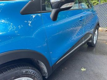 RENAULT CAPTUR 1.5 dCi ENERGY Dynamique Nav SUV 5dr Diesel Auto Euro 6 (s/s) (9