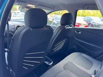 RENAULT CAPTUR 1.5 dCi ENERGY Dynamique Nav SUV 5dr Diesel Auto Euro 6 (s/s) (9