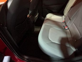 KIA NIRO 1.6h GDi 2 SUV 5dr Petrol Hybrid DCT Euro 6 (s/s) (139 bhp)